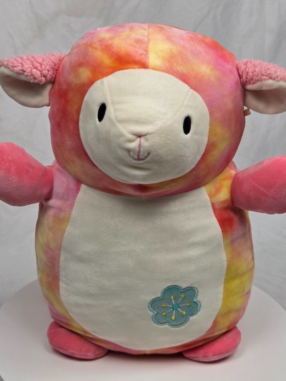 Squishmallows Hugmees Yus The Lamb 18”